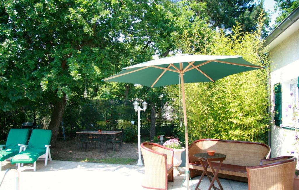 Bed and Breakfast Les Hibiscus Maisons-Laffitte Exteriér fotografie