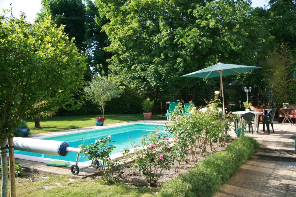 Bed and Breakfast Les Hibiscus Maisons-Laffitte Exteriér fotografie